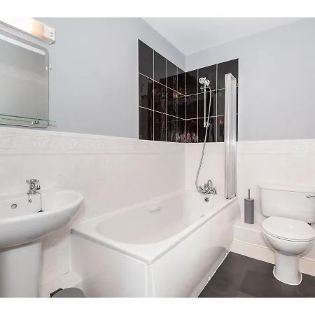 Apartman Riverside Apt - Heart Of The I Pass The Keys *