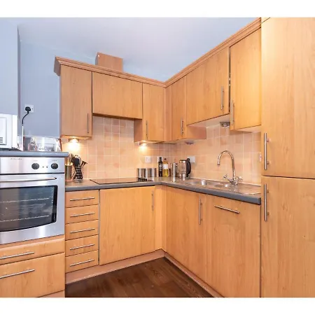 Riverside Apt - Heart Of The I Pass The Keys Apartman York
